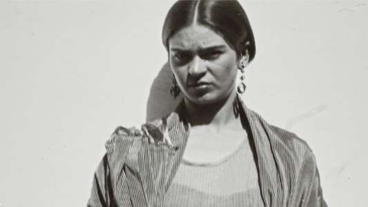 Frida - Backdrop