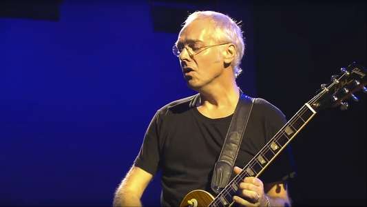 Peter Frampton: Live in Detroit - Backdrop