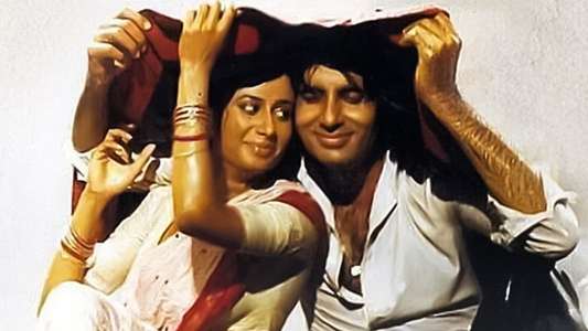 Namak Halaal - Backdrops
