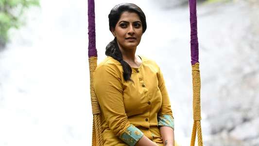 Sabari - Backdrops