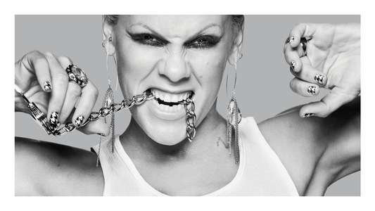 Pink: Greatest Hits...So Far - Backdrop