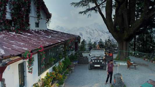 Shivaay - Backdrop