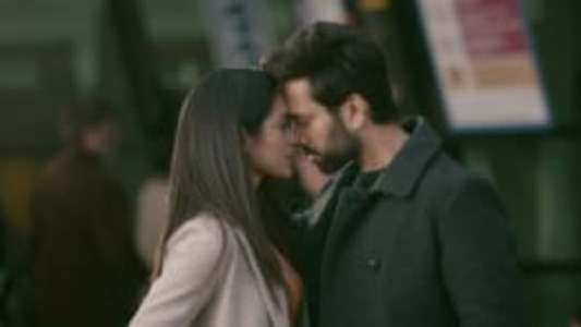 Never Kiss Your Best Friend - Backdrops
