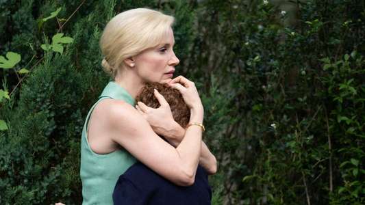 Mothers' Instinct - Backdrops