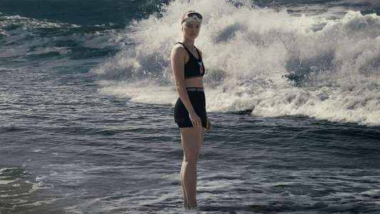 Young Woman and the Sea - Backdrops