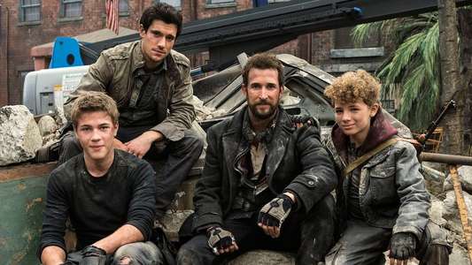 Falling Skies - Backdrops