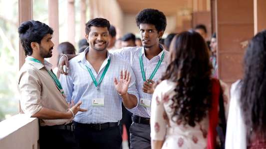 Nanban Oruvan Vantha Piragu - Backdrops