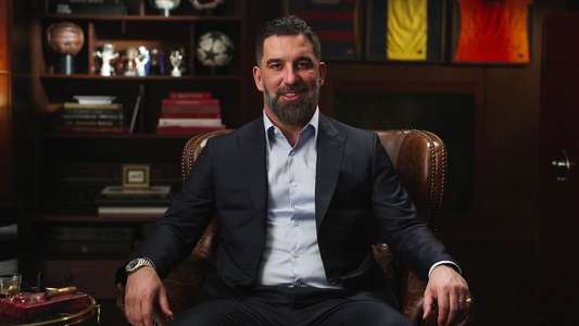 Arda Turan: Confrontation - Backdrops