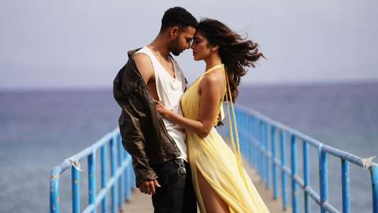 Yudhra - Backdrops