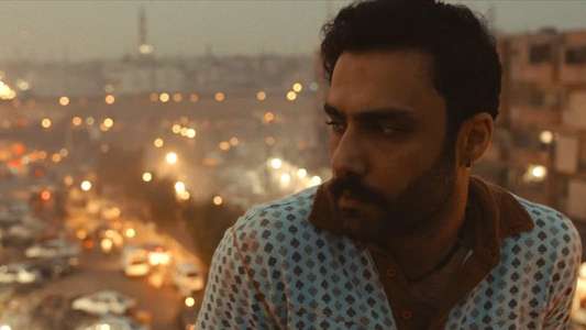 Laal Kabootar - Backdrops