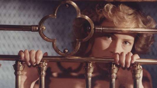 The Beautiful Prisoner - Backdrops