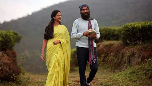 Swathi Mutthina Male Haniye - Backdrops