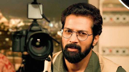 Aindham Vedham - Backdrops