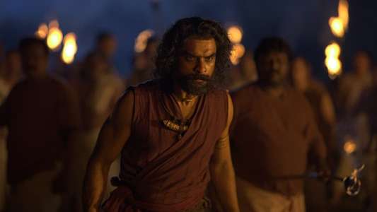 A.R.M (Ajayante Randam Moshanam) - Backdrops