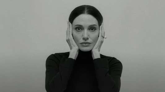 Maria - Backdrops