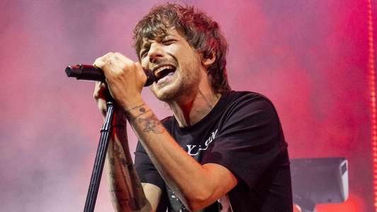 Louis Tomlinson: All of Those Voices - Backdrops