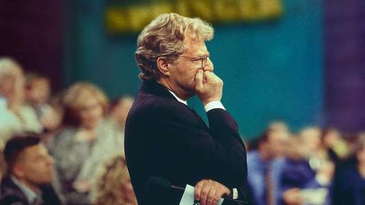 Jerry Springer: Fights  Camera  Action - Backdrops