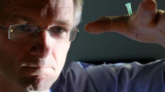 Pain  Pus and Poison: The Search for Modern Medicines - Backdrops