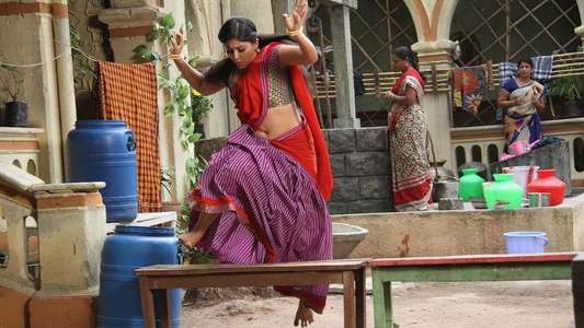 Madha Gaja Raja - Backdrops
