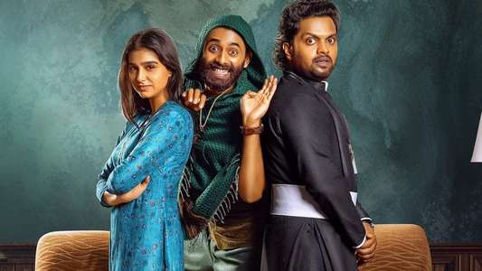 Ennu Swantham Punyalan - Backdrops