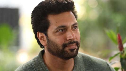 Kadhalikka Neramillai - Backdrops