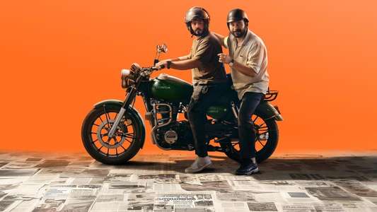 Dominic and The Ladies' purse - Backdrops