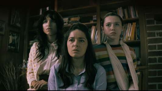 The Curse of the Necklace - Backdrops