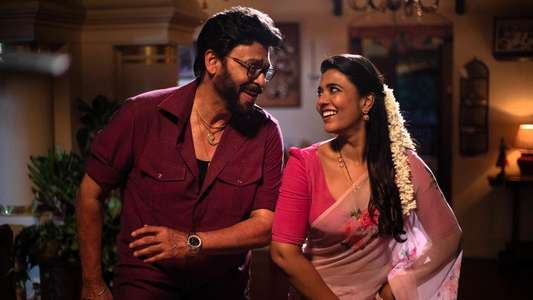 Sankranthiki Vasthunam - Backdrops