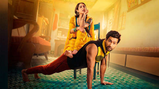 Zara Hatke Zara Bachke - Backdrops