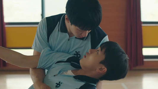 Heesu in Class 2 - Backdrops