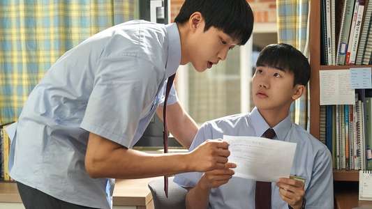 Heesu in Class 2 - Backdrops