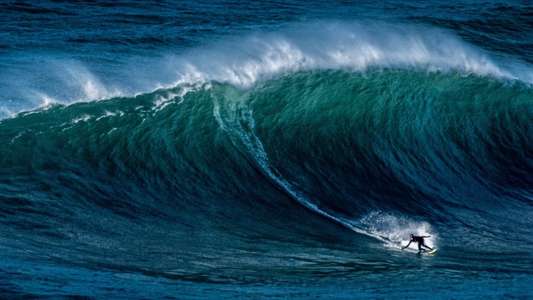100 Foot Wave - Backdrops
