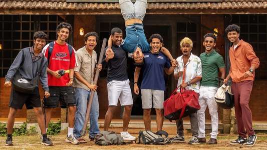 Alappuzha Gymkhana - Backdrops