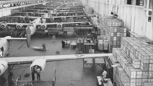 Why We Fight: War Comes to America - Backdrops