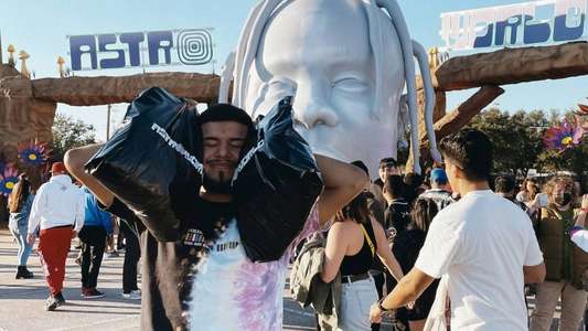 Trainwreck: The Astroworld Tragedy - Backdrops