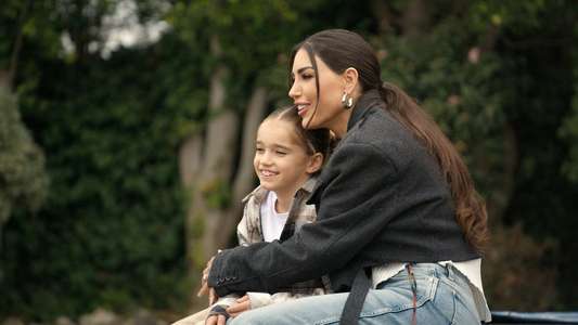 YOLANTHE - Backdrops