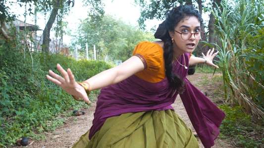 Uppu Kappurambu - Backdrops