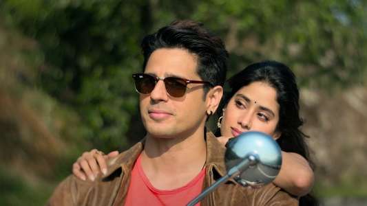 Param Sundari - Backdrops