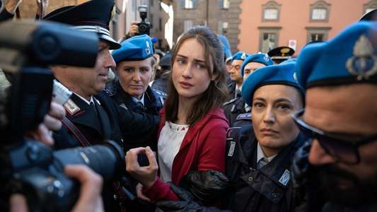 The Twisted Tale of Amanda Knox - Backdrops