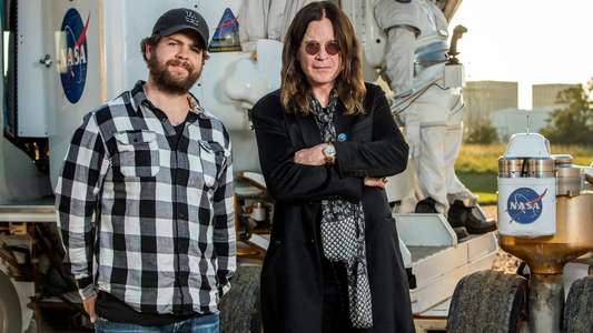 Ozzy and Jack's World Detour - Backdrops