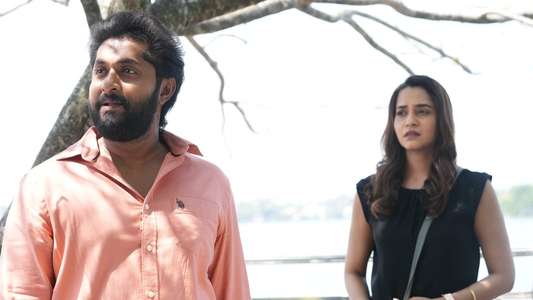 Raveendra Nee Evide? - Backdrops