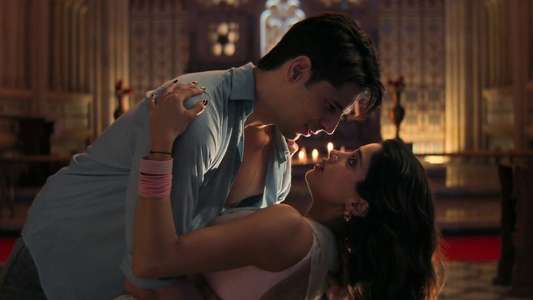 Param Sundari - Backdrops