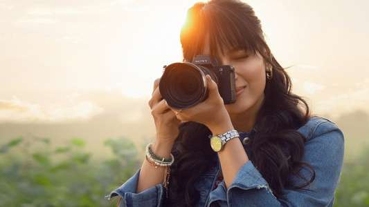 Telusu Kada - Backdrops