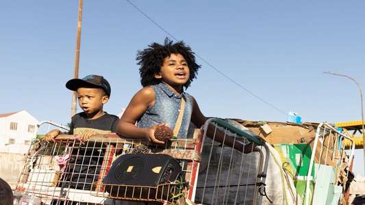 The Best Mother in the World - Backdrops