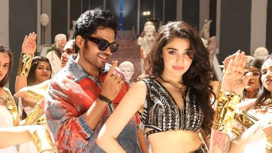 Vaa Vaathiyaar - Backdrops