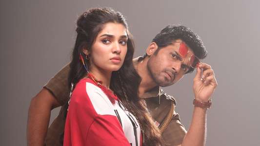 Vaa Vaathiyaar - Backdrops