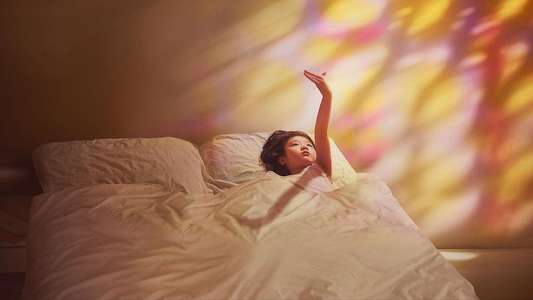 Left-Handed Girl - Backdrops