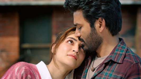 Tere Ishk Mein - Backdrops