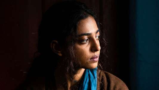 Raat Akeli Hai  - Backdrops