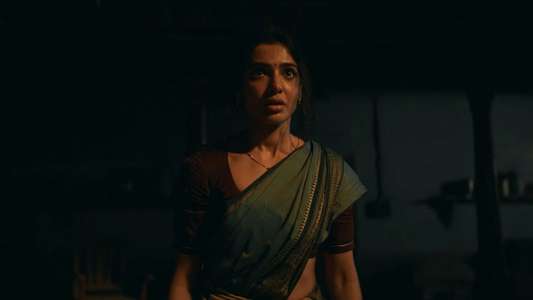 Maa Inti Bangaram - Backdrops